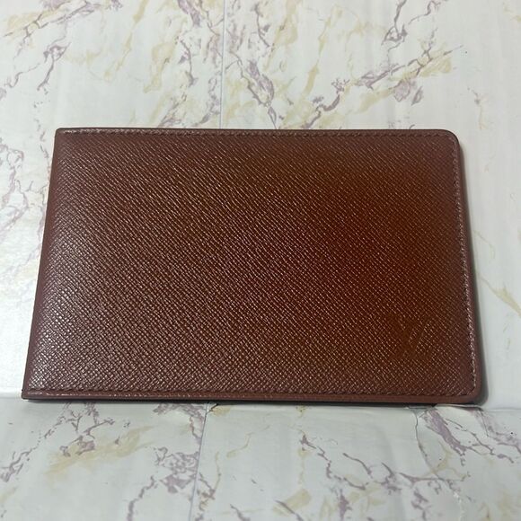 VINTAGE LOUIS VUITTON BROWN TAIGA LEATHER PORTE TRESOR ETUI PAPIER WALLET - Picture 2 of 11